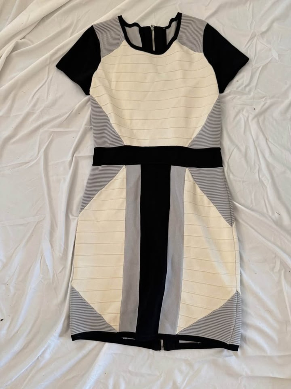 Color block pencil dress - M